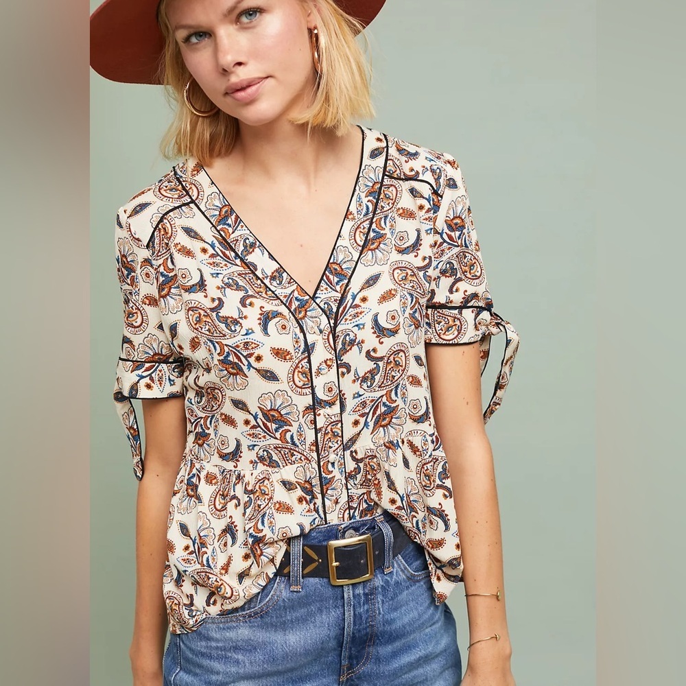 Anthropologie Isla Maude Cream & Blue Boho Paisley Print Peplum Tie Sleeve Top